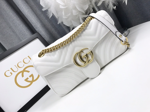 激安グッチバッグコピー内部構造